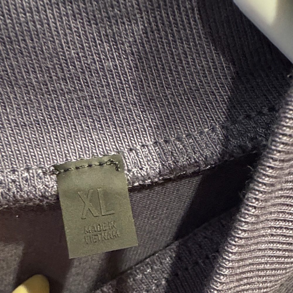 Fear of God Essentials Oversized T-Shirt in Charcoal Gray - Picture 4 of 4